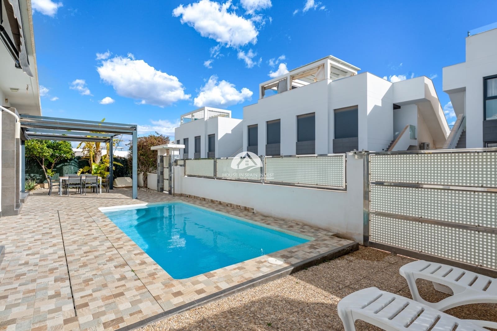 3 Zimmer Villa zu verkaufen in Ciudad Quesada mit Pool Garage - 410.000 € (Ref: 9888430)