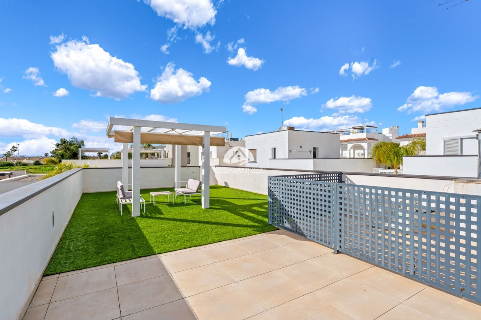 3 Zimmer Villa zu verkaufen in Ciudad Quesada mit Pool Garage - 410.000 € (Ref: 9888430)