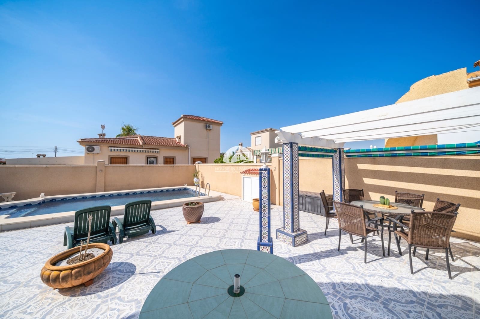 3 Zimmer Villa zu verkaufen in Ciudad Quesada mit Pool - 399.000 € (Ref: 9888432)