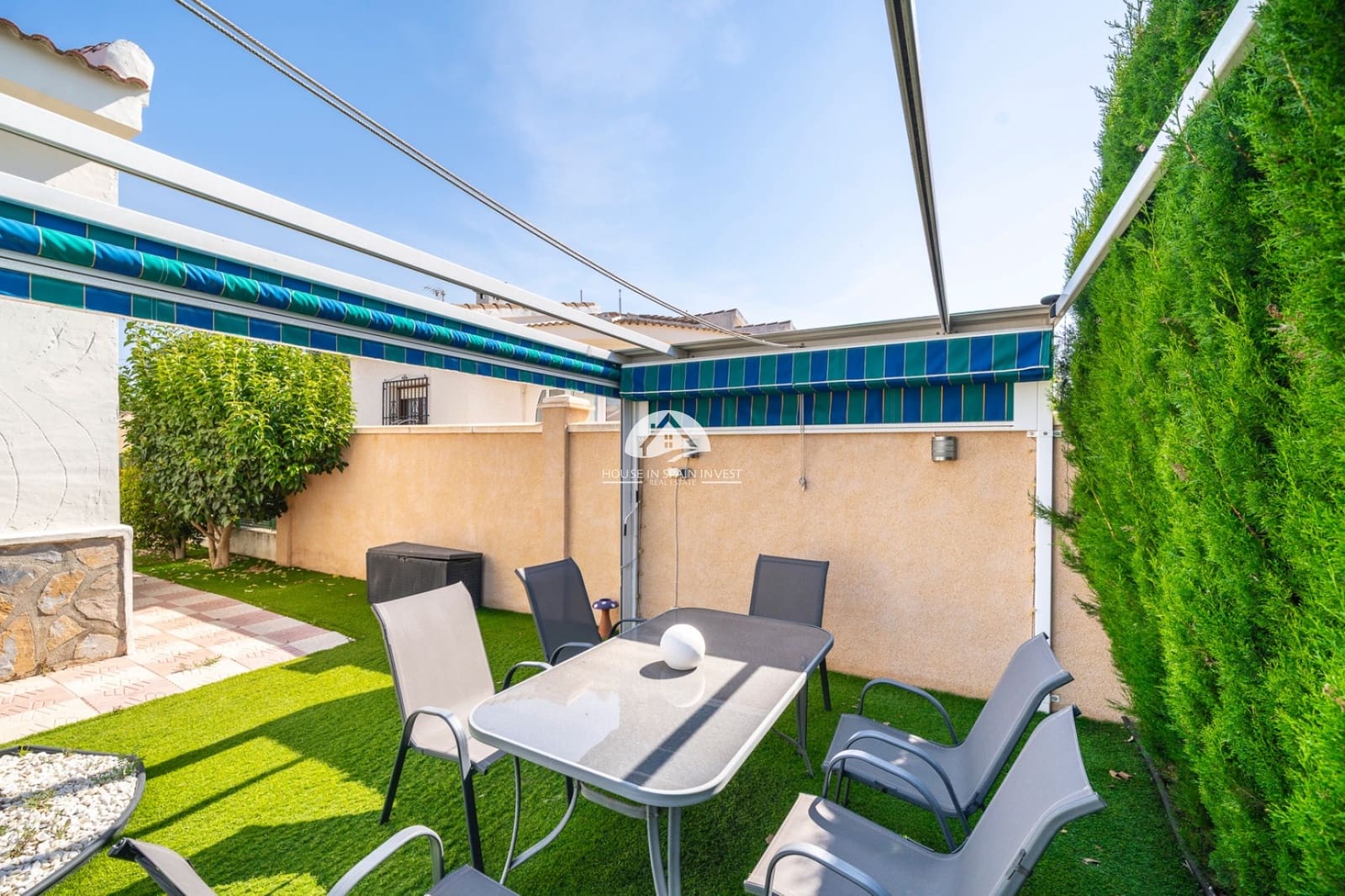 3 Zimmer Villa zu verkaufen in Ciudad Quesada mit Pool - 399.000 € (Ref: 9888432)
