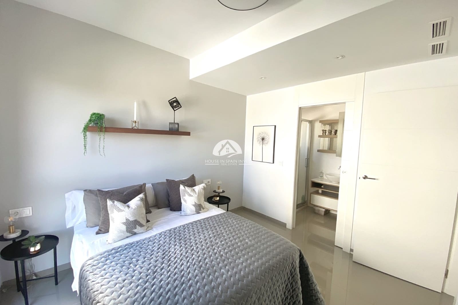 3 soveværelse Villa til salg i Ciudad Quesada med swimmingpool - € 499.000 (Ref: 9888433)