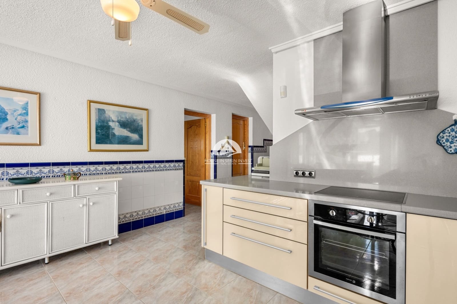 3 makuuhuone Huvila myytävänä paikassa Ciudad Quesada - 495 000 € (Ref: 9895665)