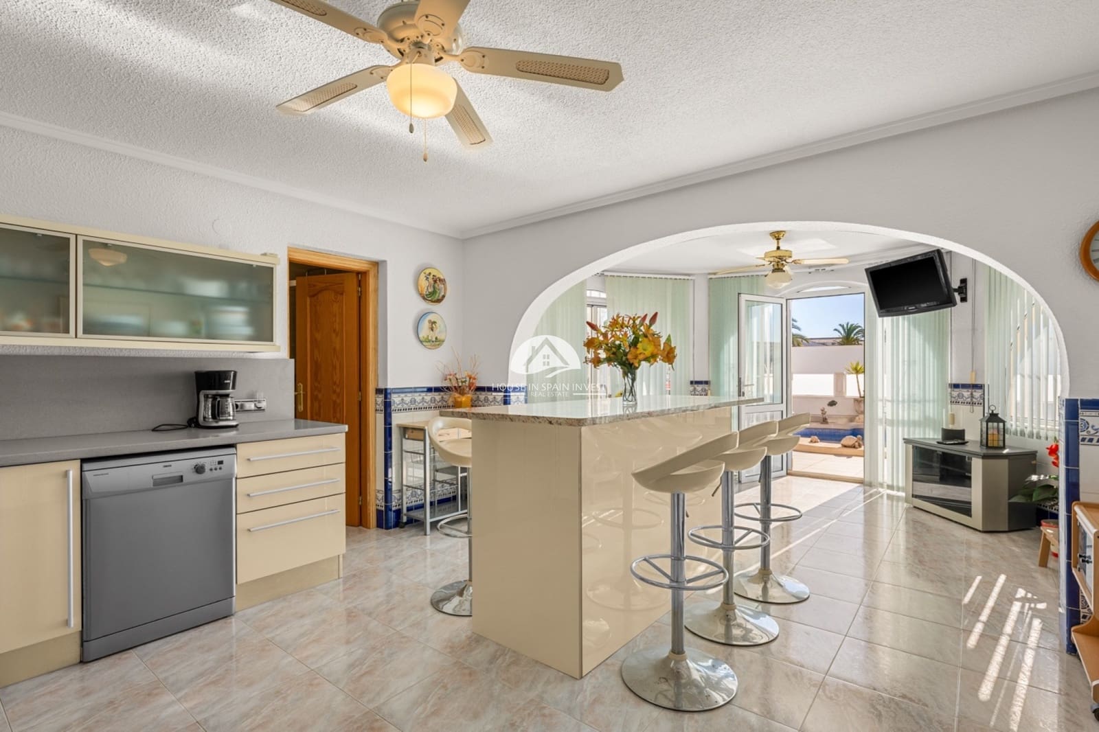 3 makuuhuone Huvila myytävänä paikassa Ciudad Quesada - 495 000 € (Ref: 9895665)