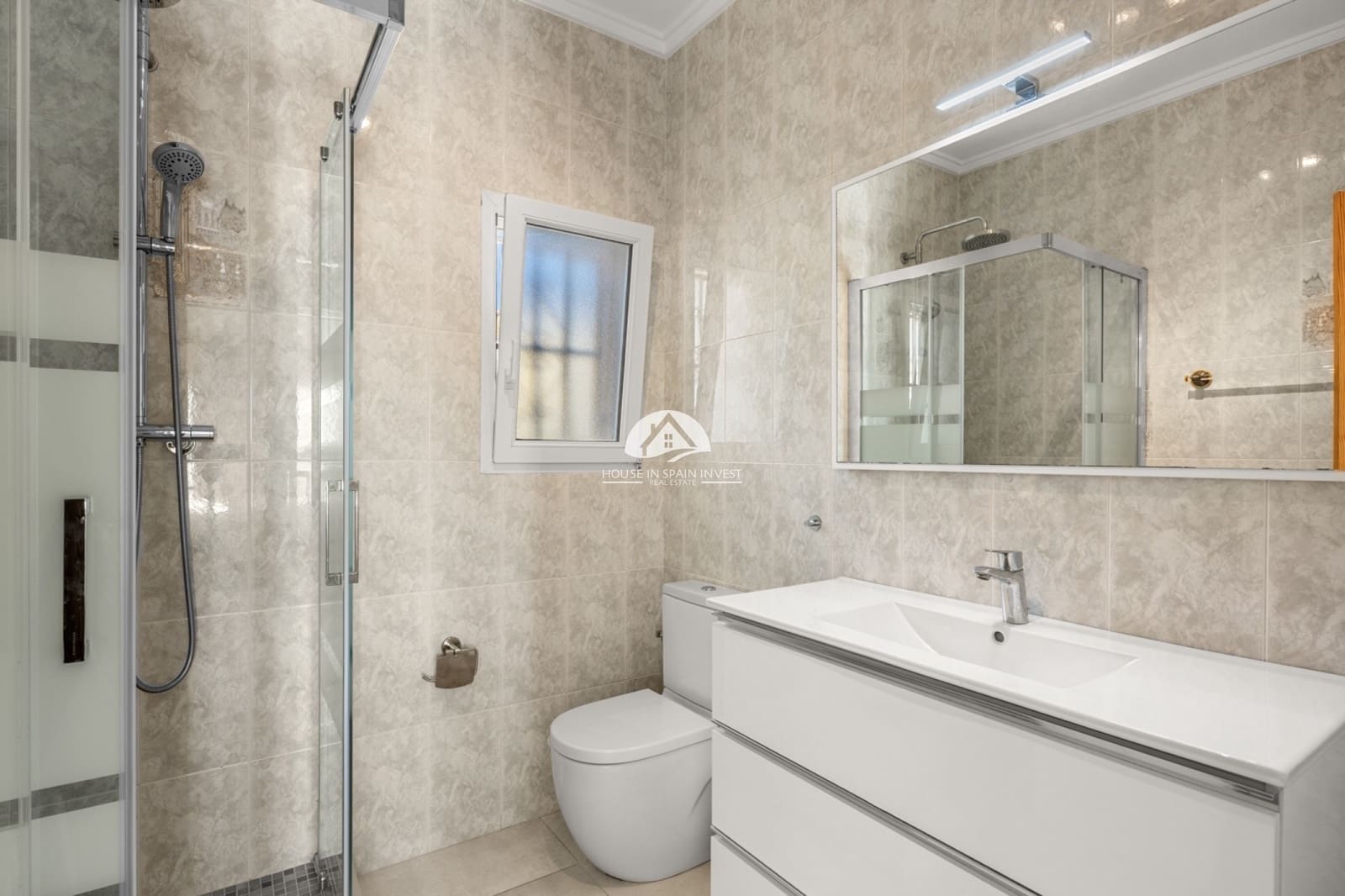 3 makuuhuone Huvila myytävänä paikassa Ciudad Quesada - 495 000 € (Ref: 9895665)