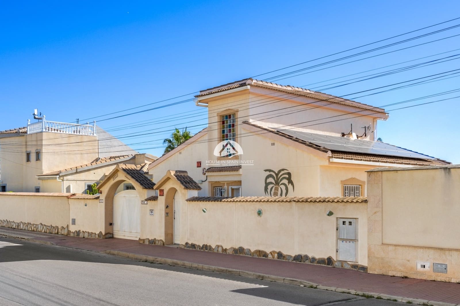 3 makuuhuone Huvila myytävänä paikassa Ciudad Quesada - 495 000 € (Ref: 9895665)