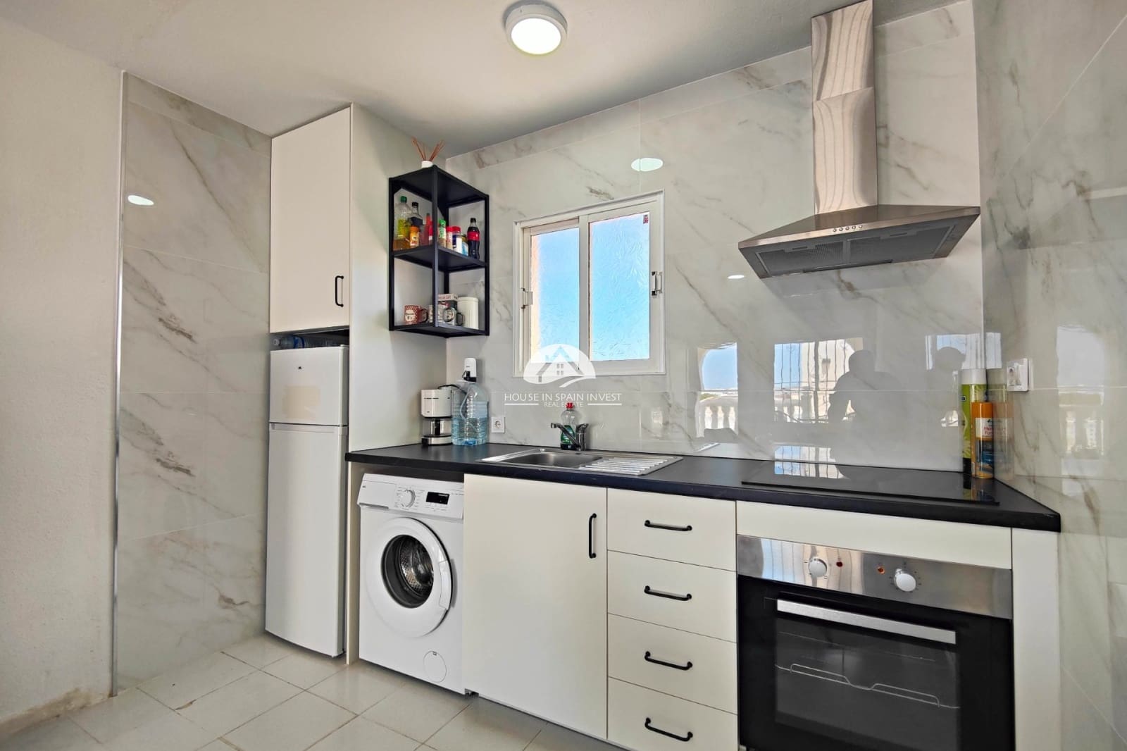 2 makuuhuone Omakotitalo myytävänä paikassa Punta Prima mukana uima-altaan - 129 990 € (Ref: 9902642)