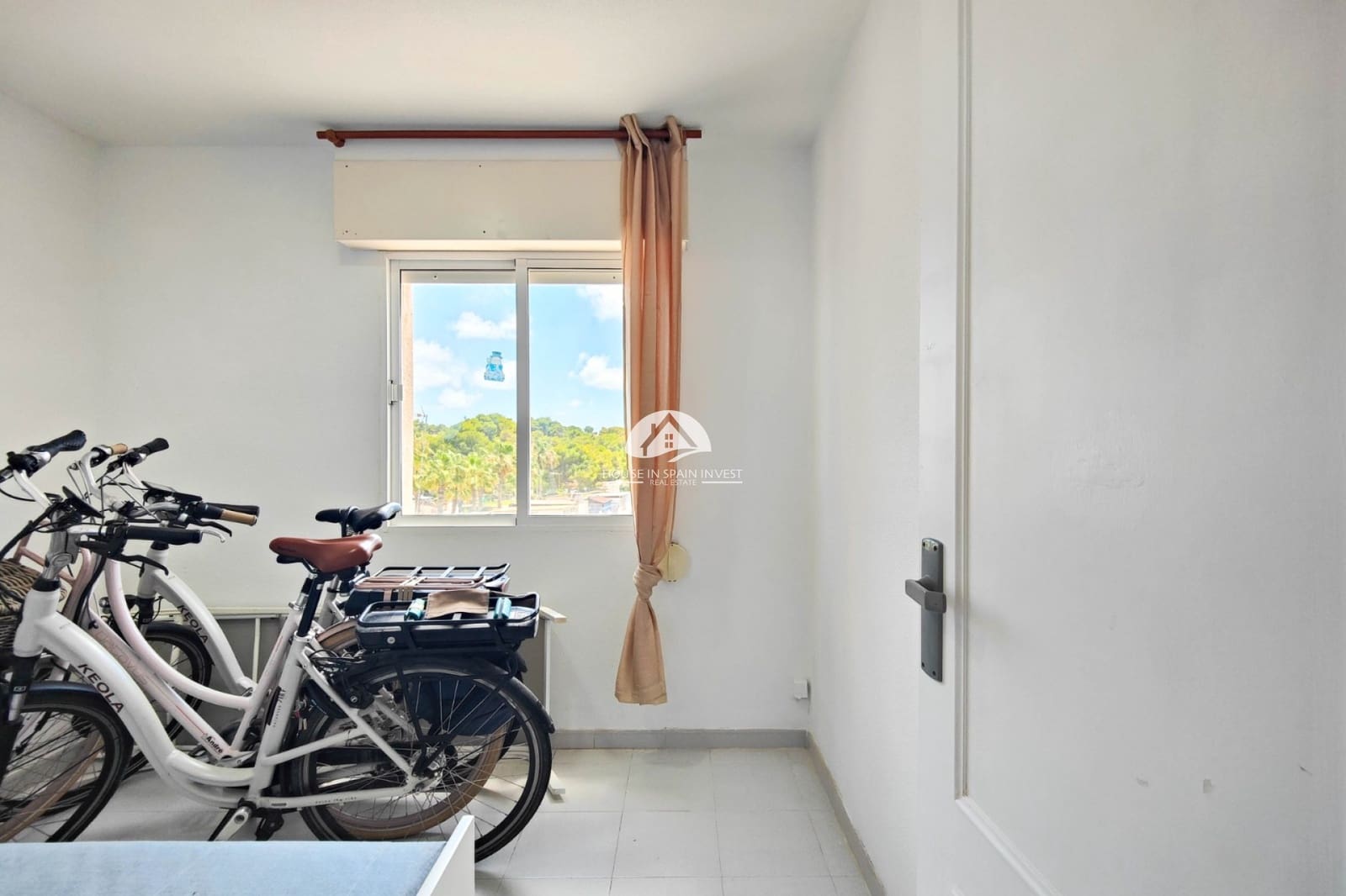 2 makuuhuone Omakotitalo myytävänä paikassa Punta Prima mukana uima-altaan - 129 990 € (Ref: 9902642)