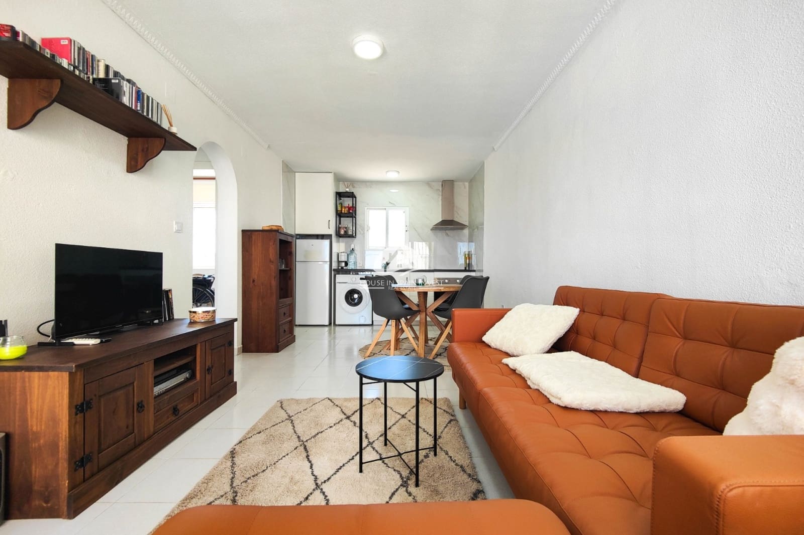 2 makuuhuone Omakotitalo myytävänä paikassa Punta Prima mukana uima-altaan - 129 990 € (Ref: 9902642)