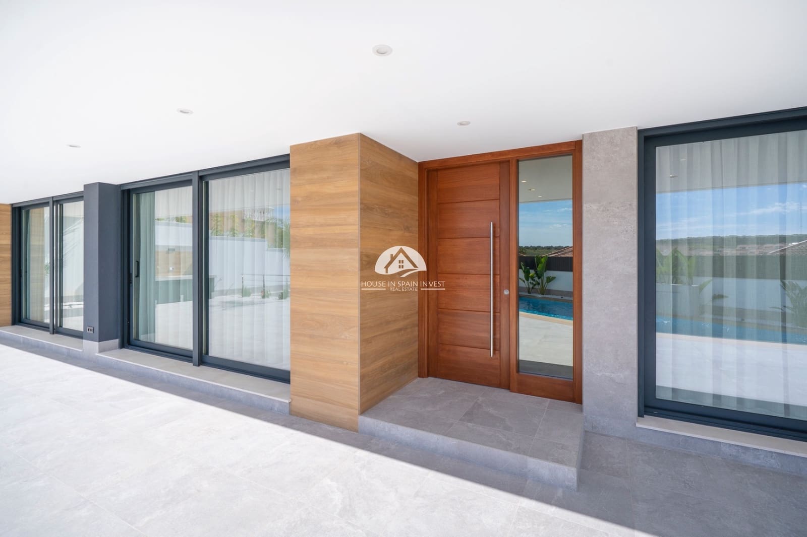 Chalet de 4 habitaciones en Ciudad Quesada en venta con piscina - 1.150.000 € (Ref: 9921483)