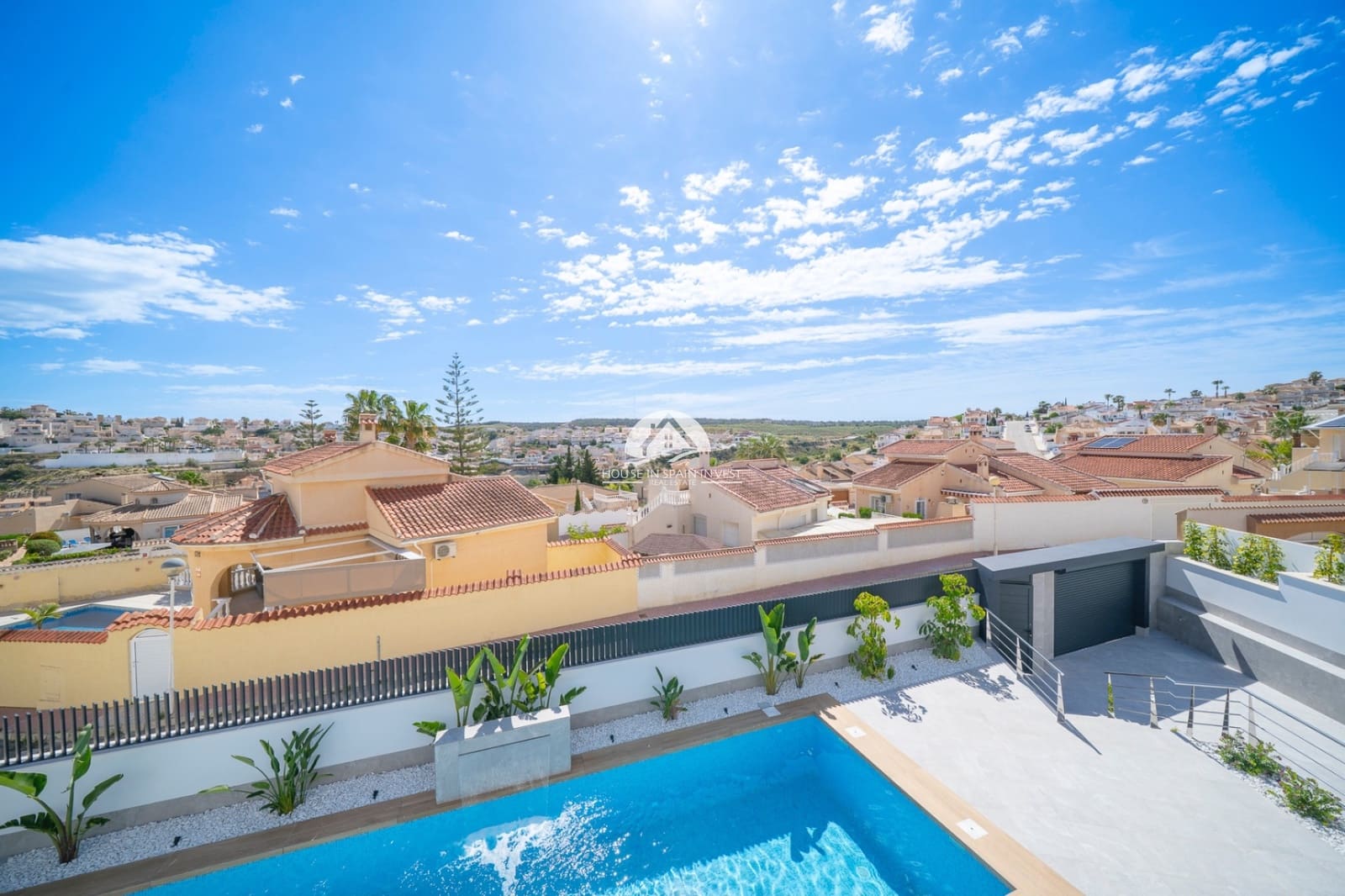 Chalet de 4 habitaciones en Ciudad Quesada en venta con piscina - 1.150.000 € (Ref: 9921483)