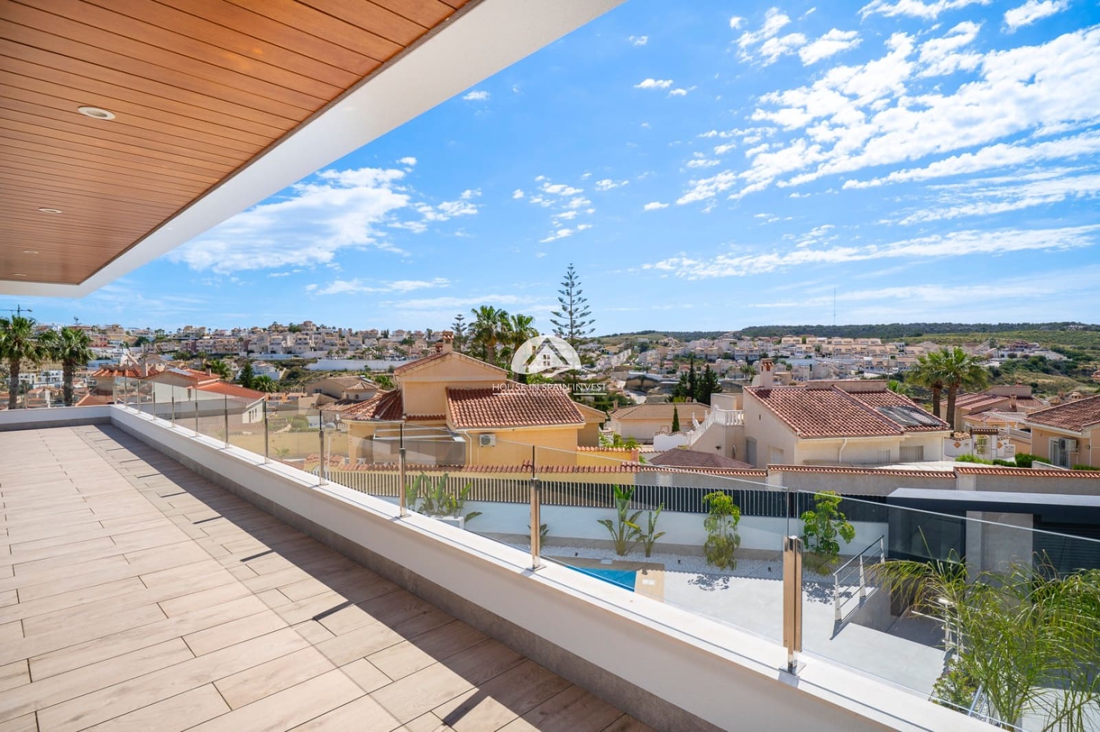 Chalet de 4 habitaciones en Ciudad Quesada en venta con piscina - 1.150.000 € (Ref: 9921483)