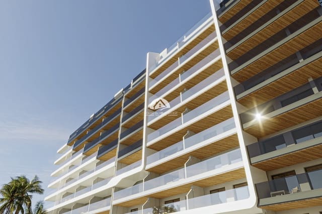 3 quarto Penthouse para venda em Punta Prima, Torrevieja com piscina garagem - 539 000 € (Ref: 9921484)