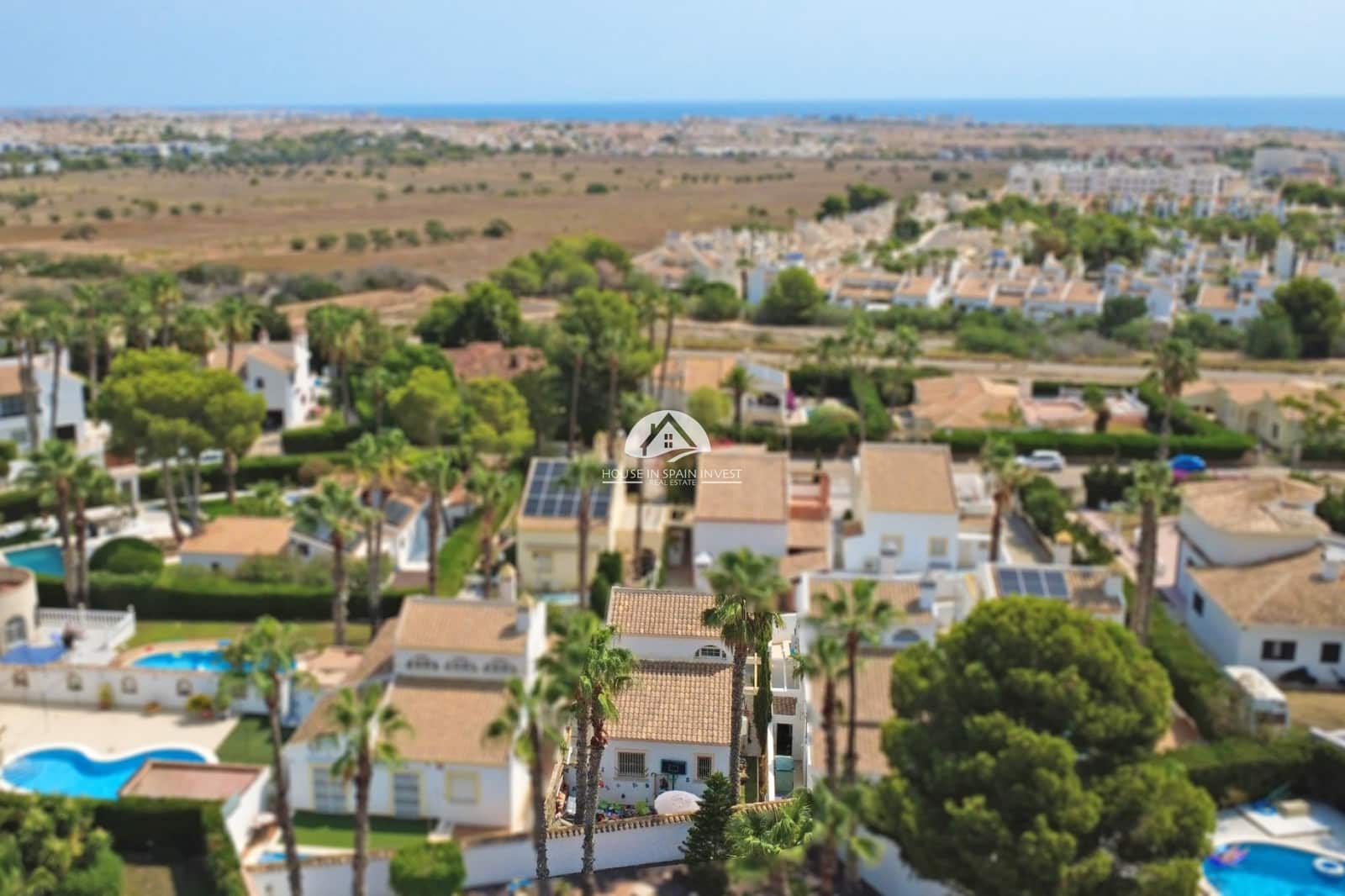 3 bedroom Villa for sale in Orihuela Costa with pool - € 424,900 (Ref: 9937234)