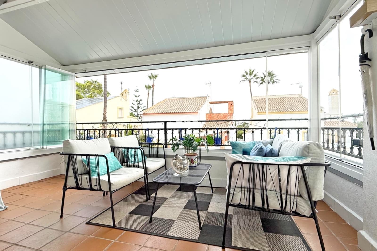 3 bedroom Villa for sale in Orihuela Costa with pool - € 424,900 (Ref: 9937234)