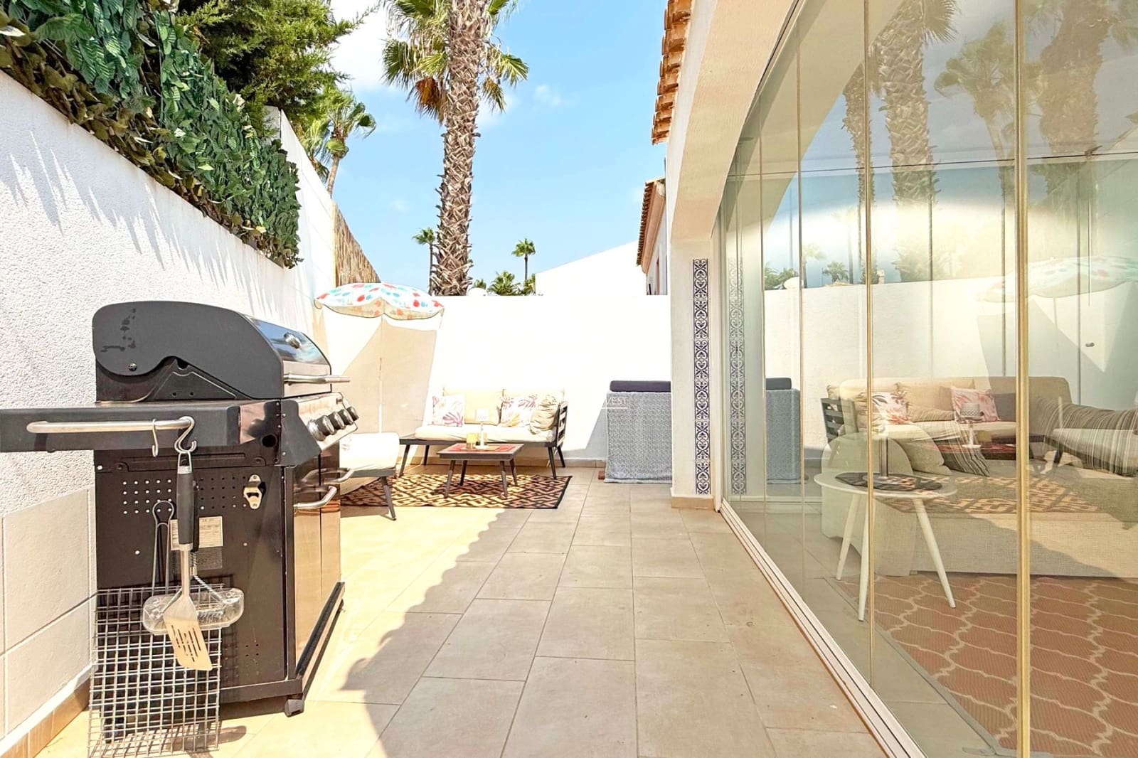 3 bedroom Villa for sale in Orihuela Costa with pool - € 424,900 (Ref: 9937234)