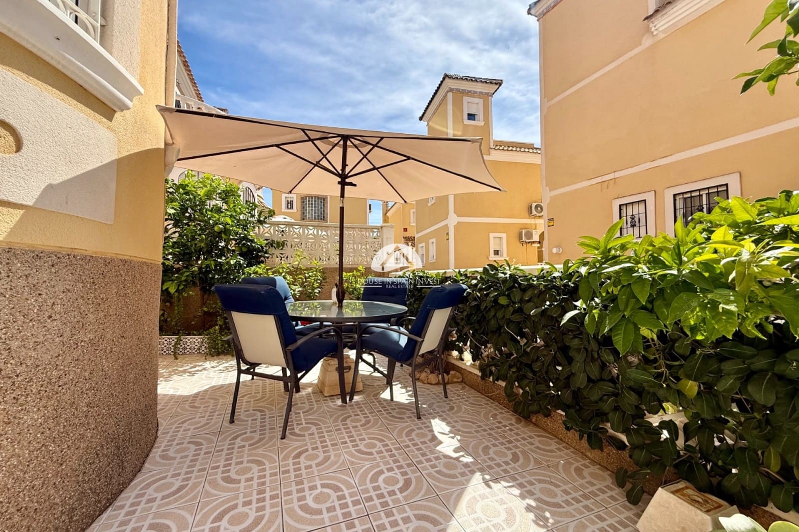 2 soverom Villa til salgs i Orihuela Costa med svømmebasseng - € 198 000 (Ref: 9937236)