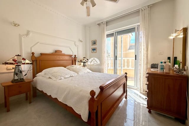 2 soverom Villa til salgs i Blue Lagoon med svømmebasseng - € 198 000 (Ref: 9937236)