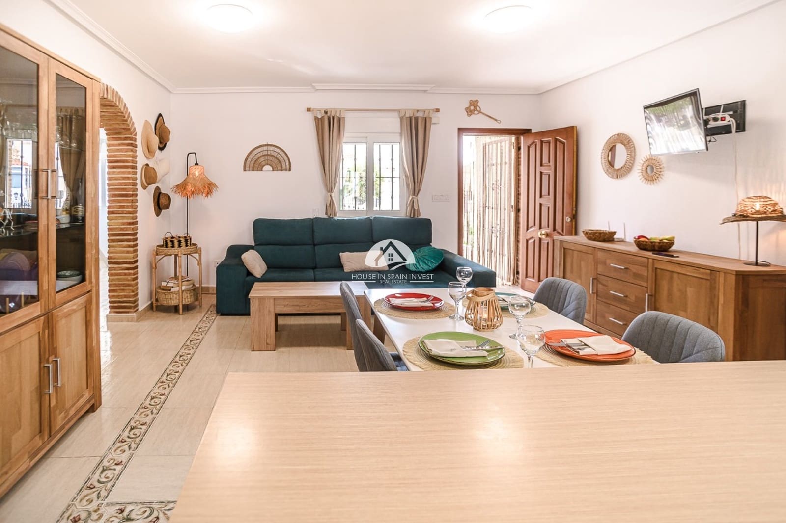 2 makuuhuone Huoneisto myytävänä paikassa Orihuela Costa mukana uima-altaan - 189 500 € (Ref: 9937237)