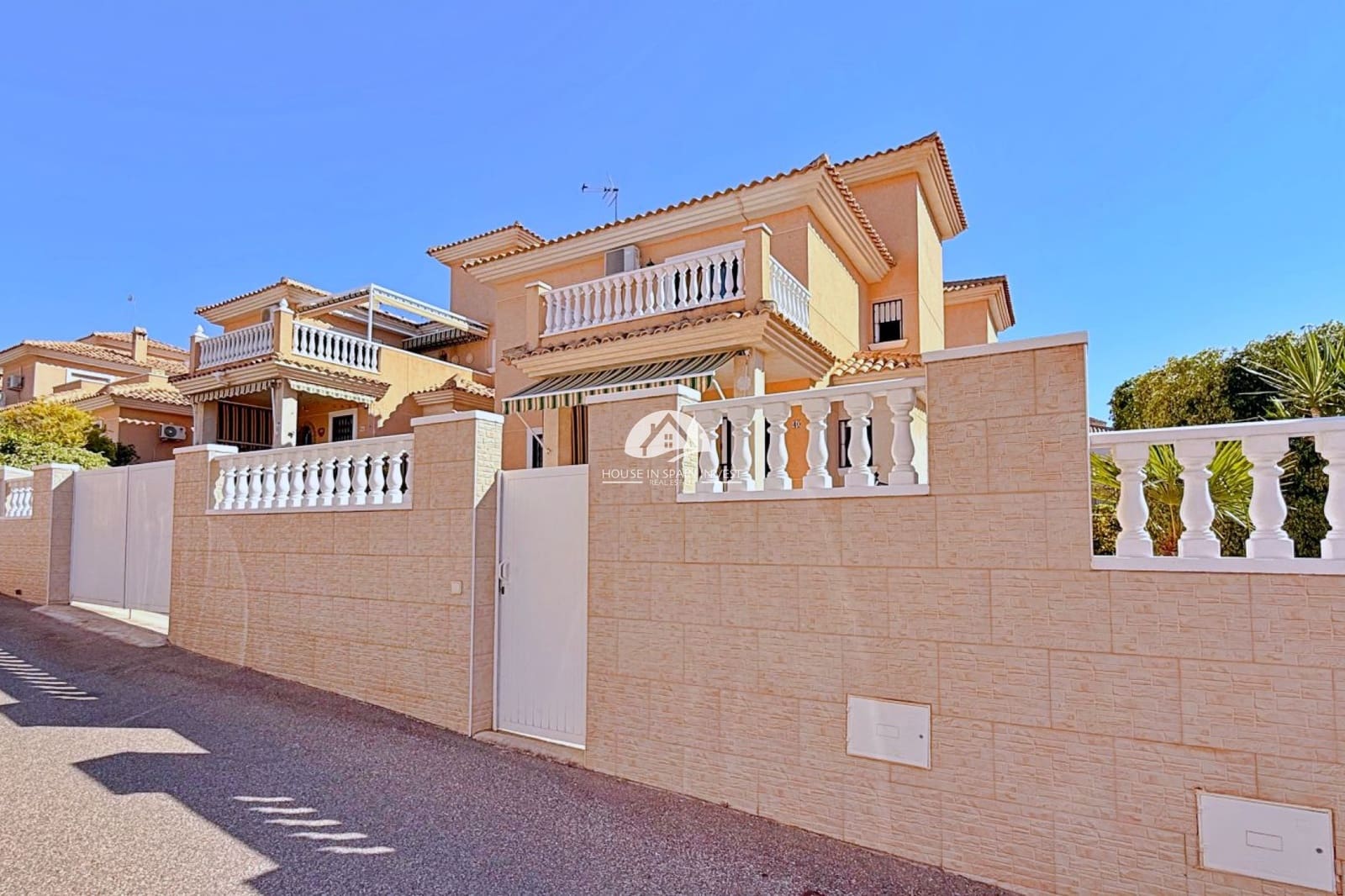 4 makuuhuone Huvila myytävänä paikassa Orihuela Costa - 379 000 € (Ref: 9955562)