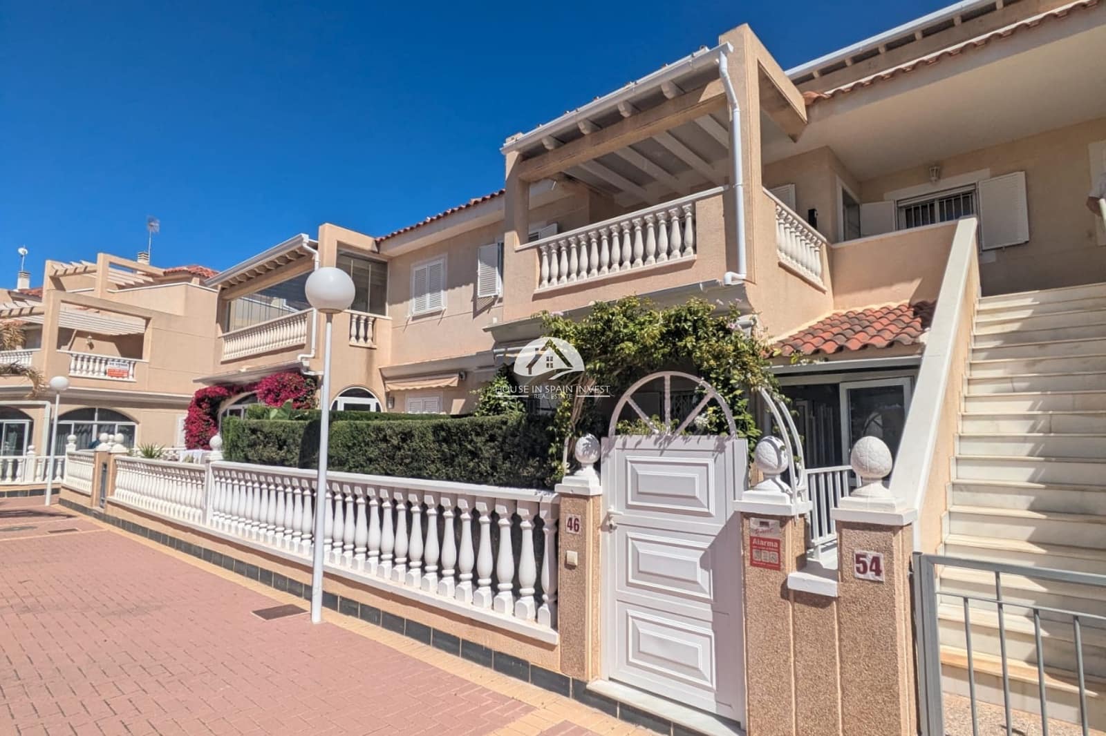 3 soverom Leilighet til salgs i Playa Flamenca med svømmebasseng garasje - € 239 000 (Ref: 9955564)
