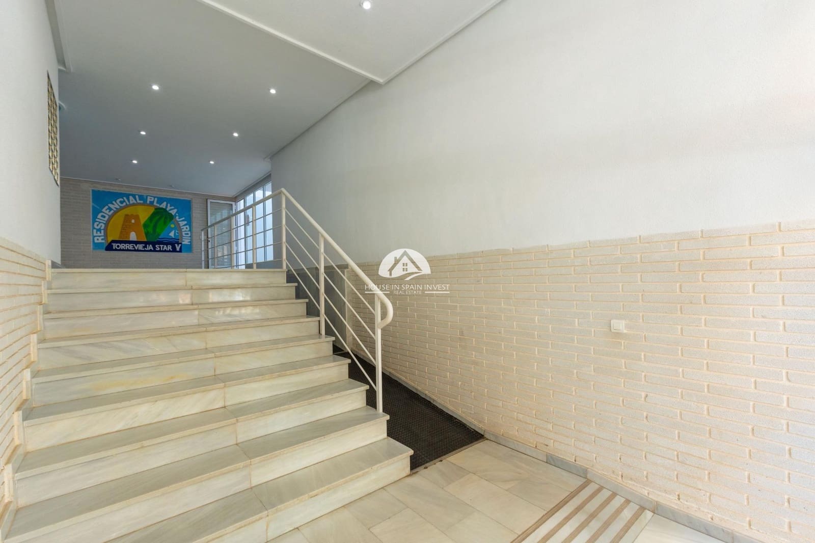 3 quarto Apartamento para venda em Torrevieja - 184 900 € (Ref: 9955565)