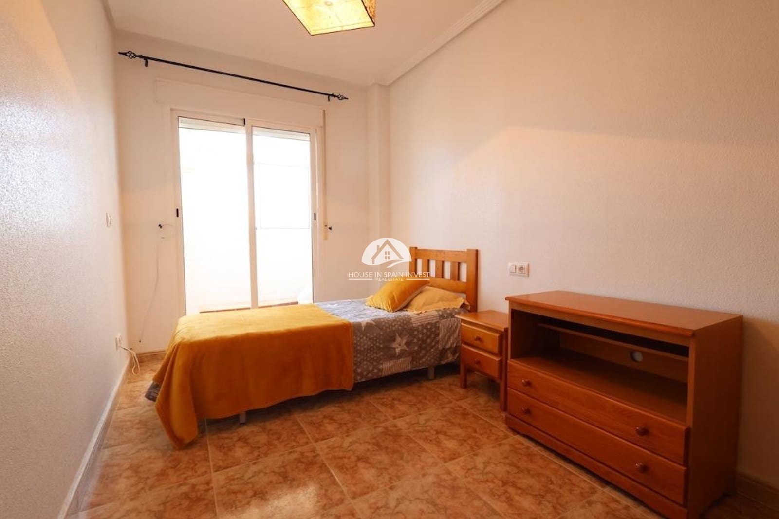 2 sypialnia Dom na sprzedaż w Orihuela Costa z basenem garażem - 214 000 € (Ref: 9955566)