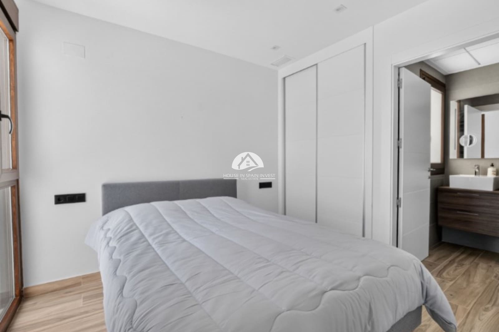4 chambre Villa/Maison à vendre à Torrevieja - 495 000 € (Ref: 9955568)