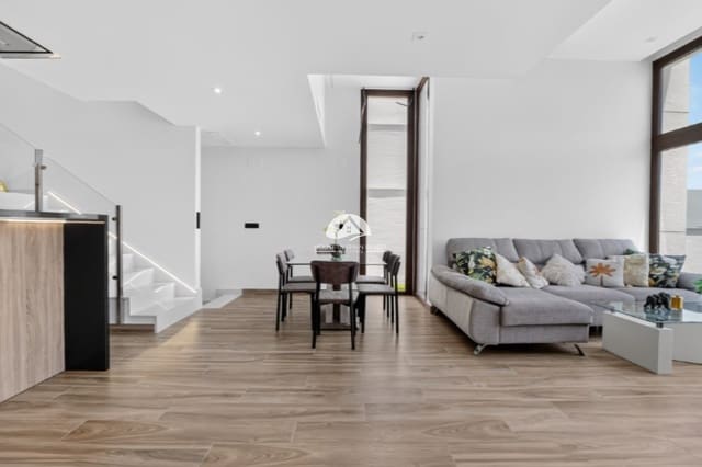 4 chambre Villa/Maison à vendre à Los Balcones - Los Altos, Torrevieja - 495 000 € (Ref: 9955568)