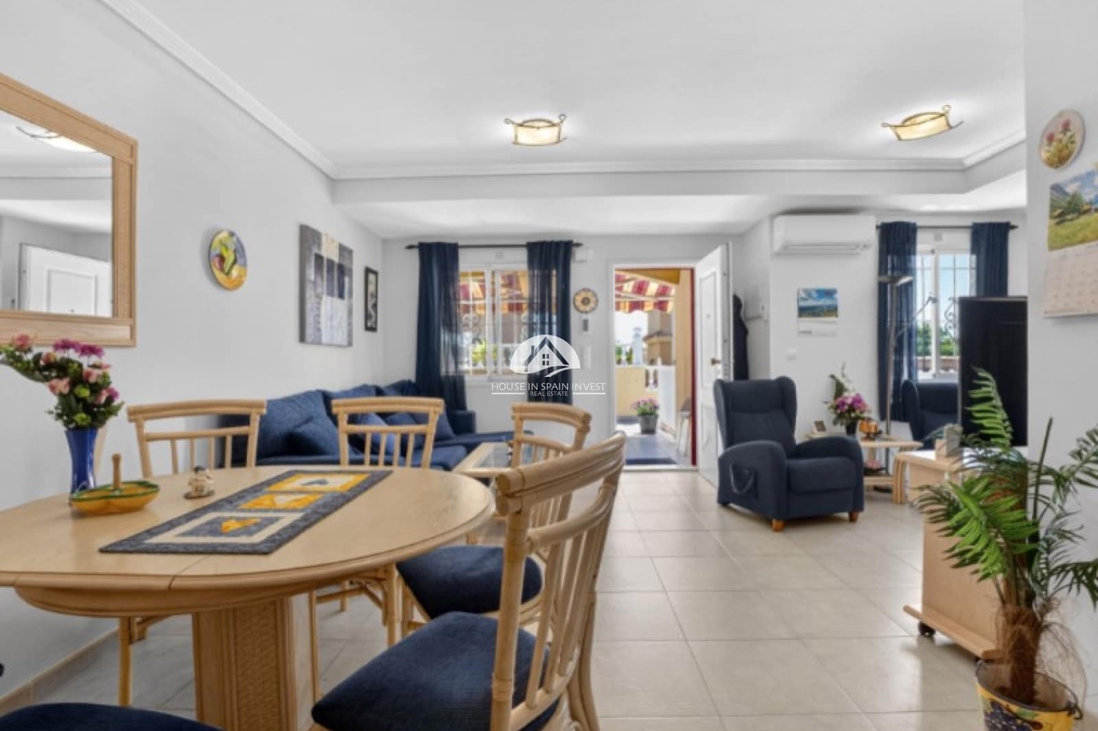 4 chambre Maison de Ville à vendre à Torrevieja - 329 000 € (Ref: 9955569)