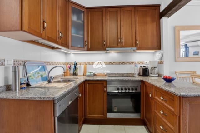 4 soverom Hus til salgs i Aguas Nuevas, Torrevieja - € 329 000 (Ref: 9955569)