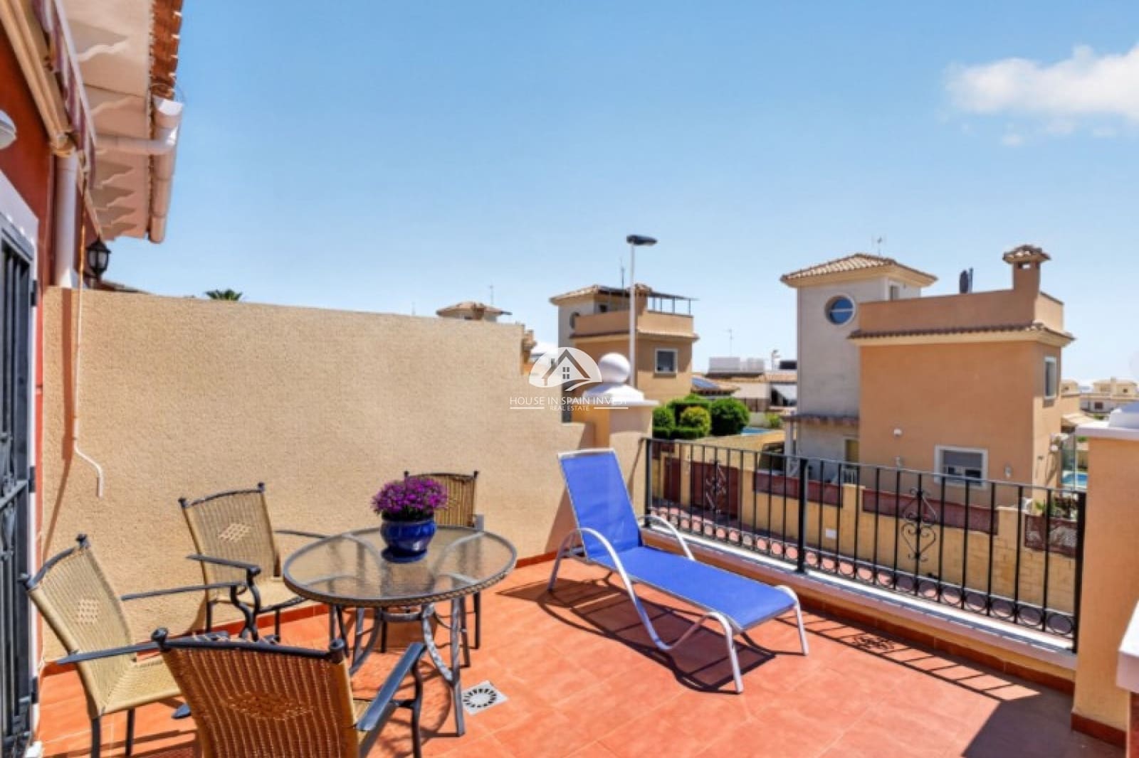 4 chambre Maison de Ville à vendre à Torrevieja - 329 000 € (Ref: 9955569)