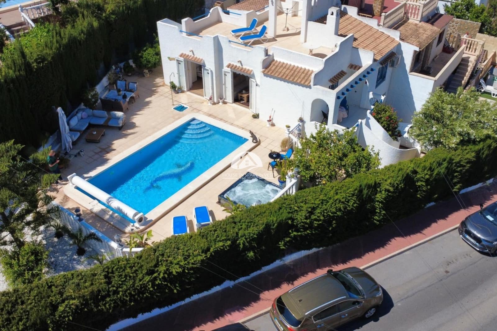2 makuuhuone Huvila myytävänä paikassa Los Balcones mukana uima-altaan - 420 000 € (Ref: 9955570)