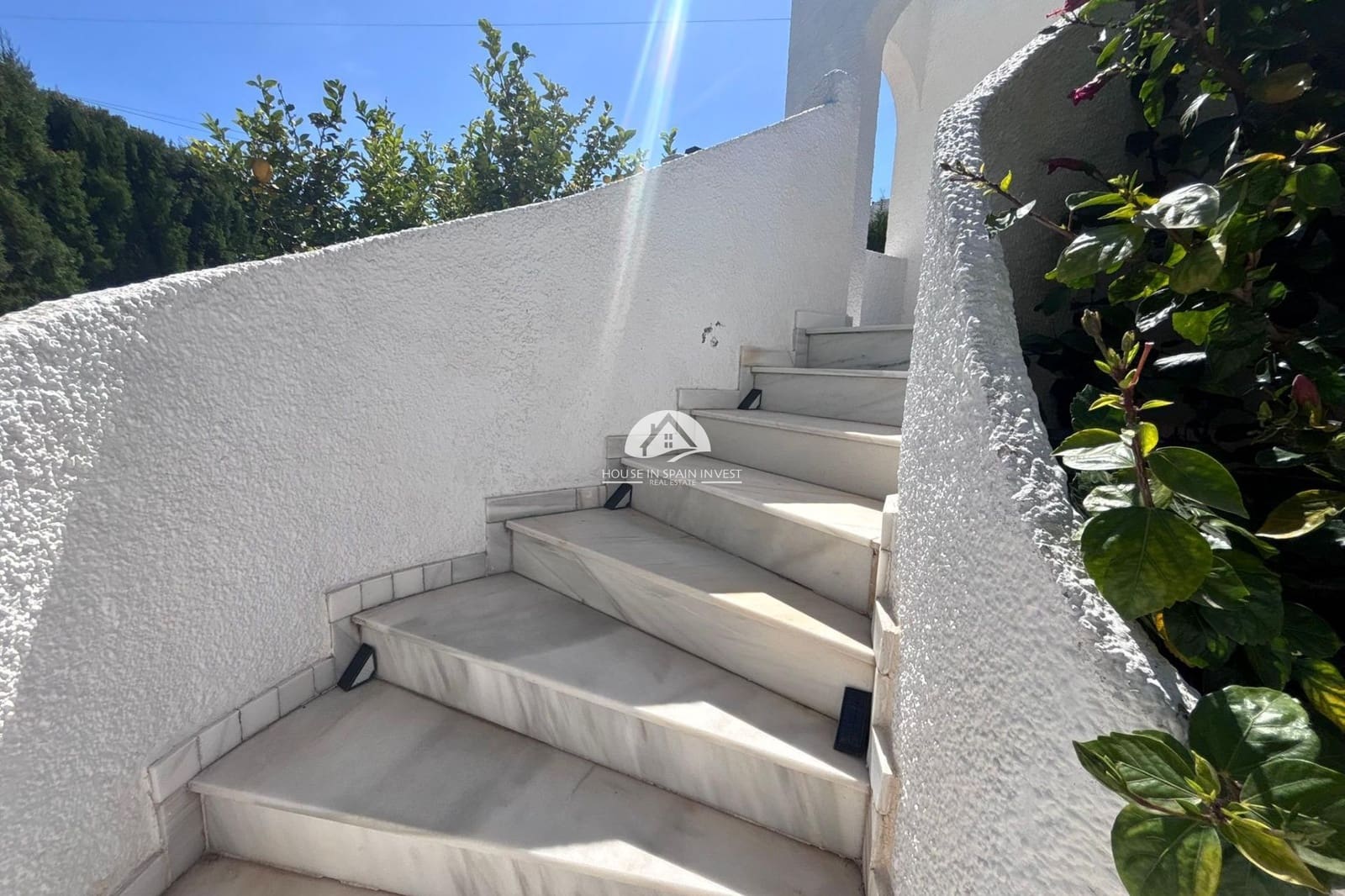 2 makuuhuone Huvila myytävänä paikassa Los Balcones mukana uima-altaan - 420 000 € (Ref: 9955570)