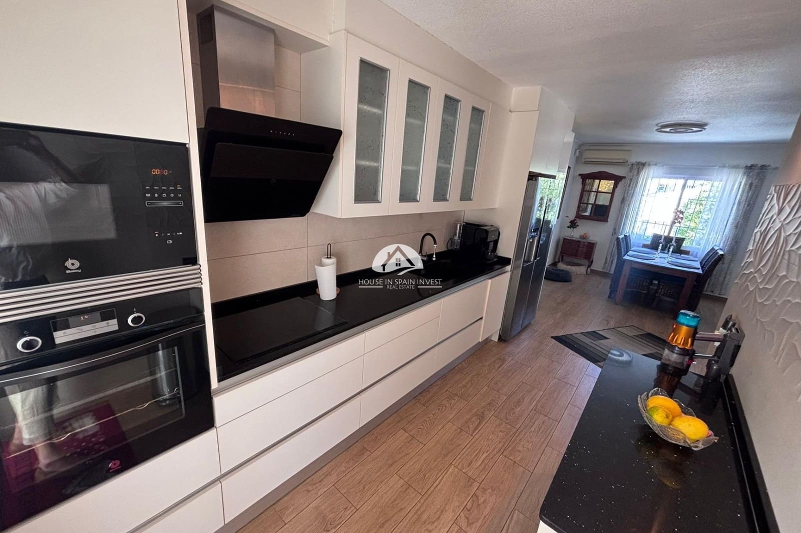 2 makuuhuone Huvila myytävänä paikassa Los Balcones mukana uima-altaan - 420 000 € (Ref: 9955570)