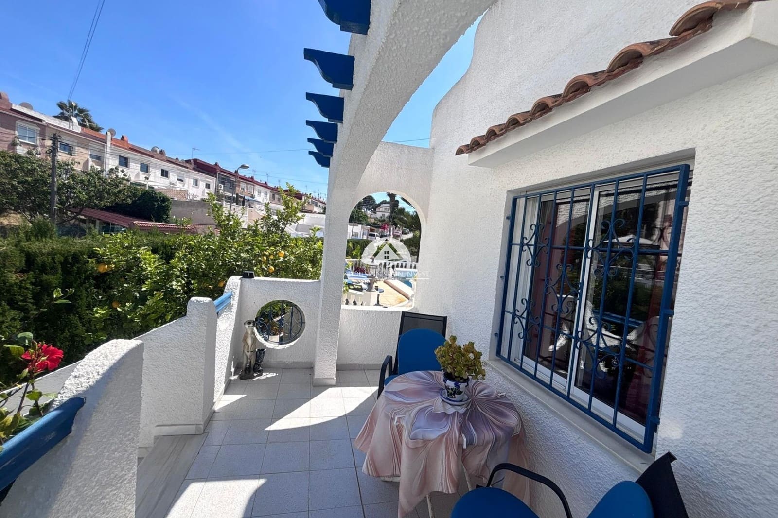 2 makuuhuone Huvila myytävänä paikassa Los Balcones mukana uima-altaan - 420 000 € (Ref: 9955570)