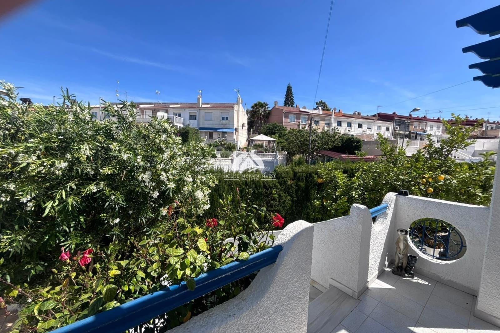 2 makuuhuone Huvila myytävänä paikassa Los Balcones mukana uima-altaan - 420 000 € (Ref: 9955570)