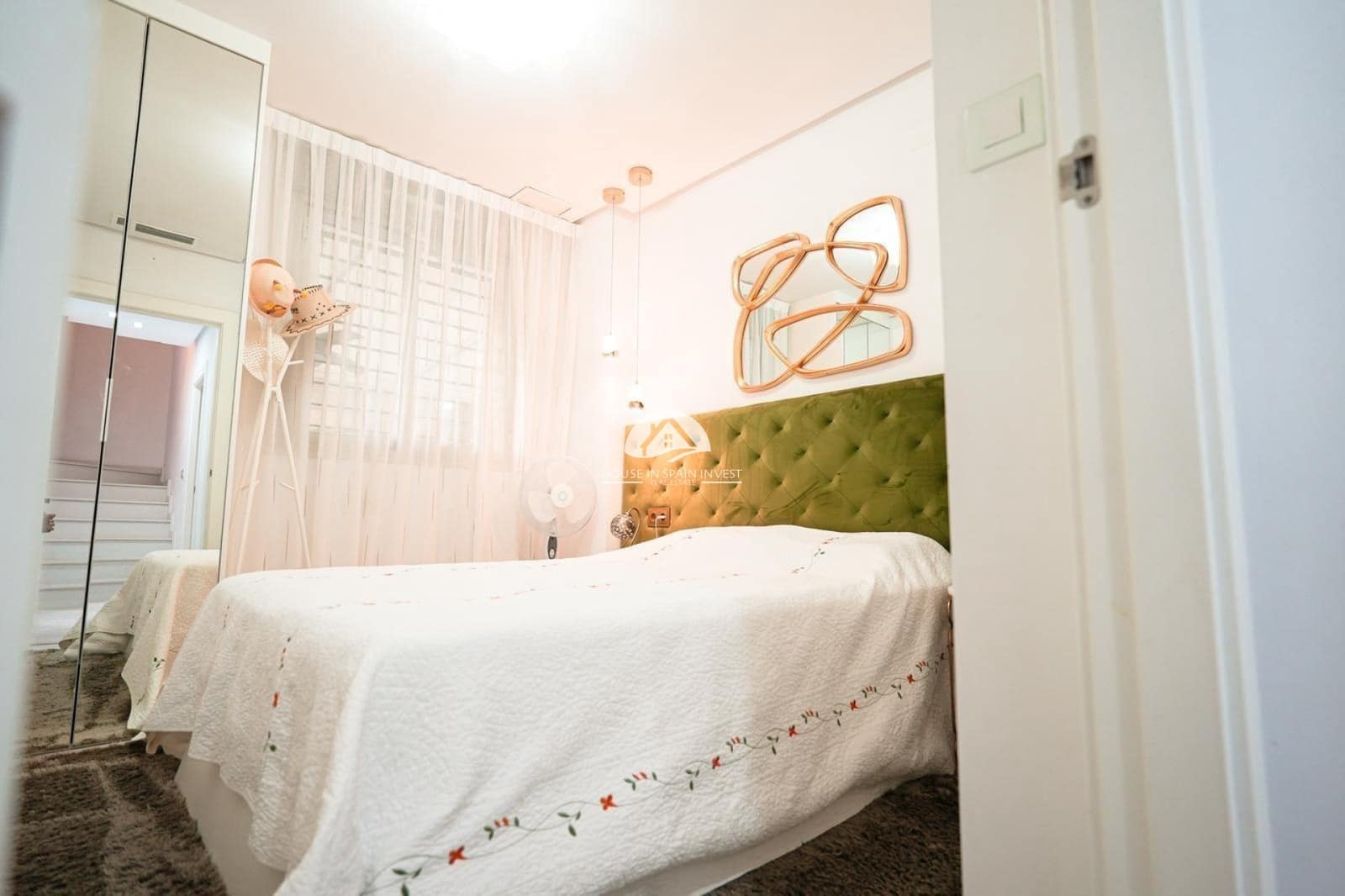 3 chambre Maison de Ville à vendre à Torrevieja avec piscine - 375 000 € (Ref: 9955573)
