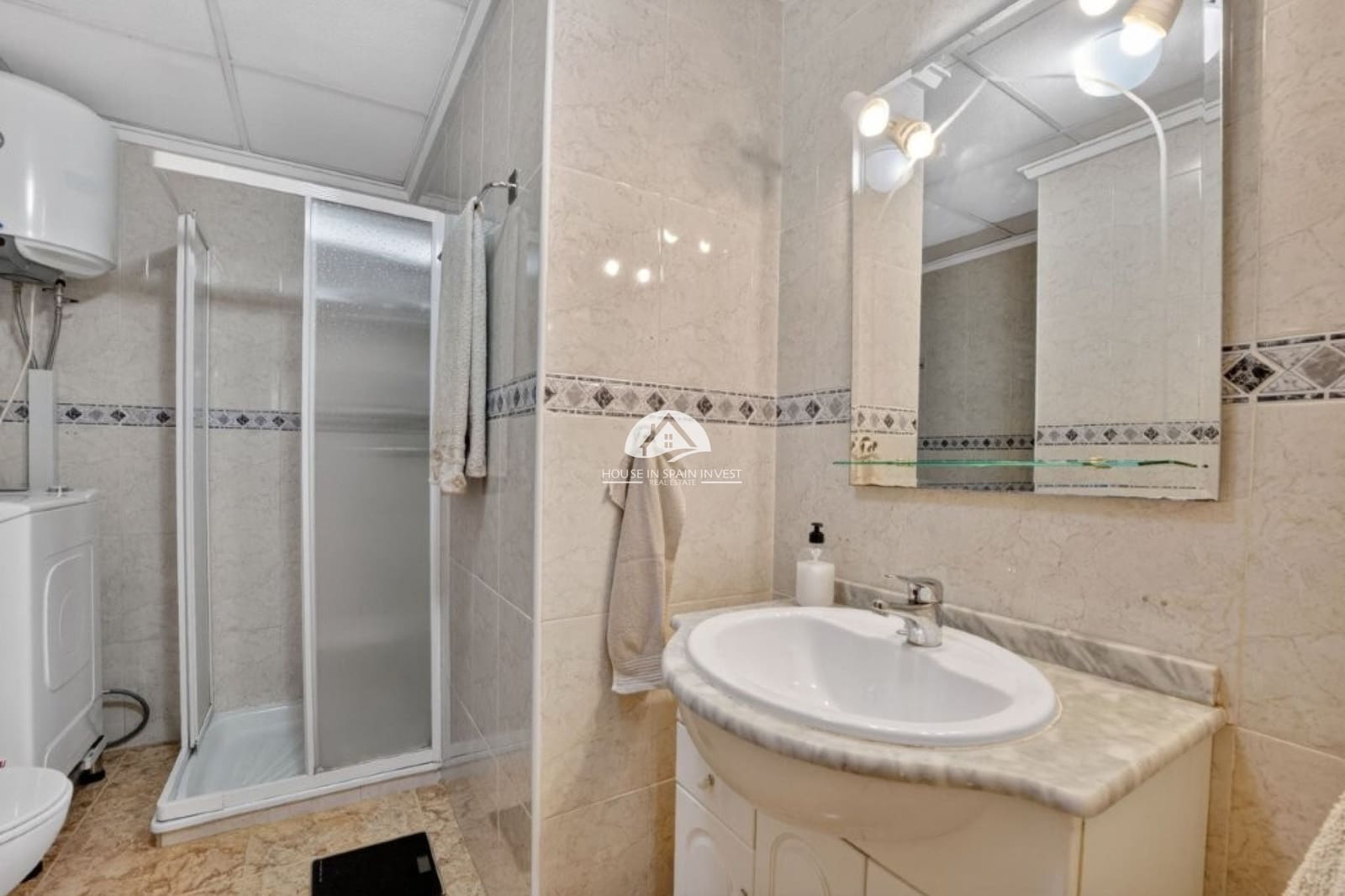3 soverom Leilighet til salgs i Torrevieja med svømmebasseng - € 159 000 (Ref: 9955575)