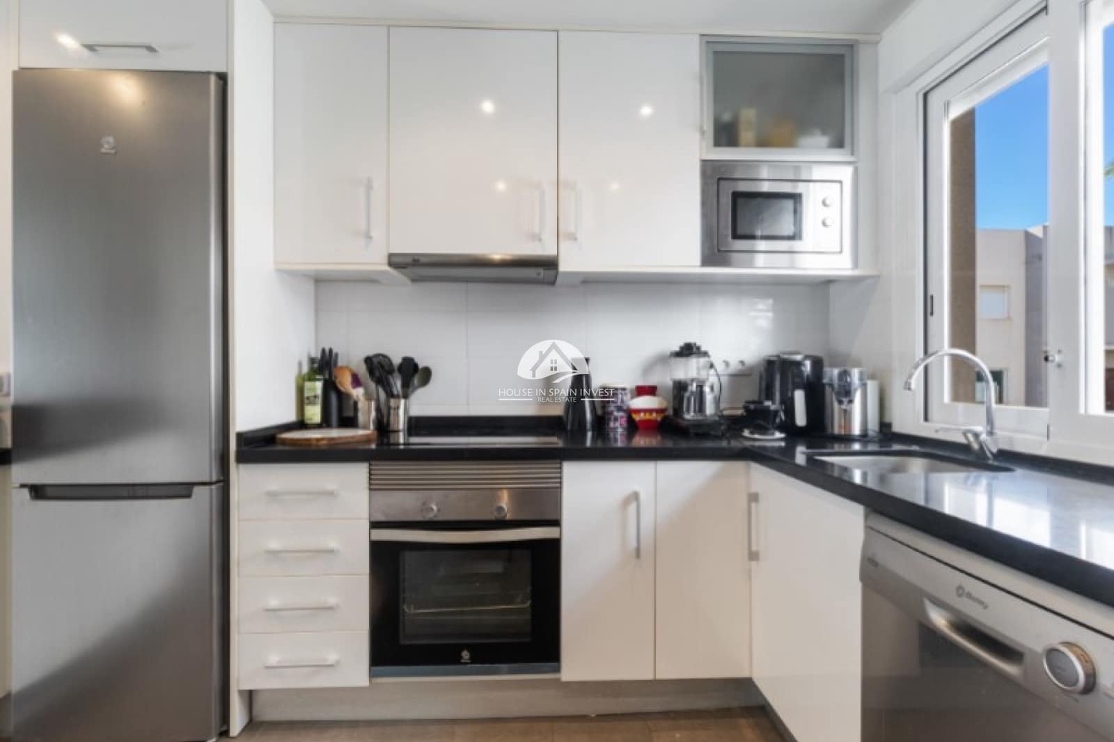 2 chambre Appartement à vendre à Torrevieja - 255 000 € (Ref: 9955576)