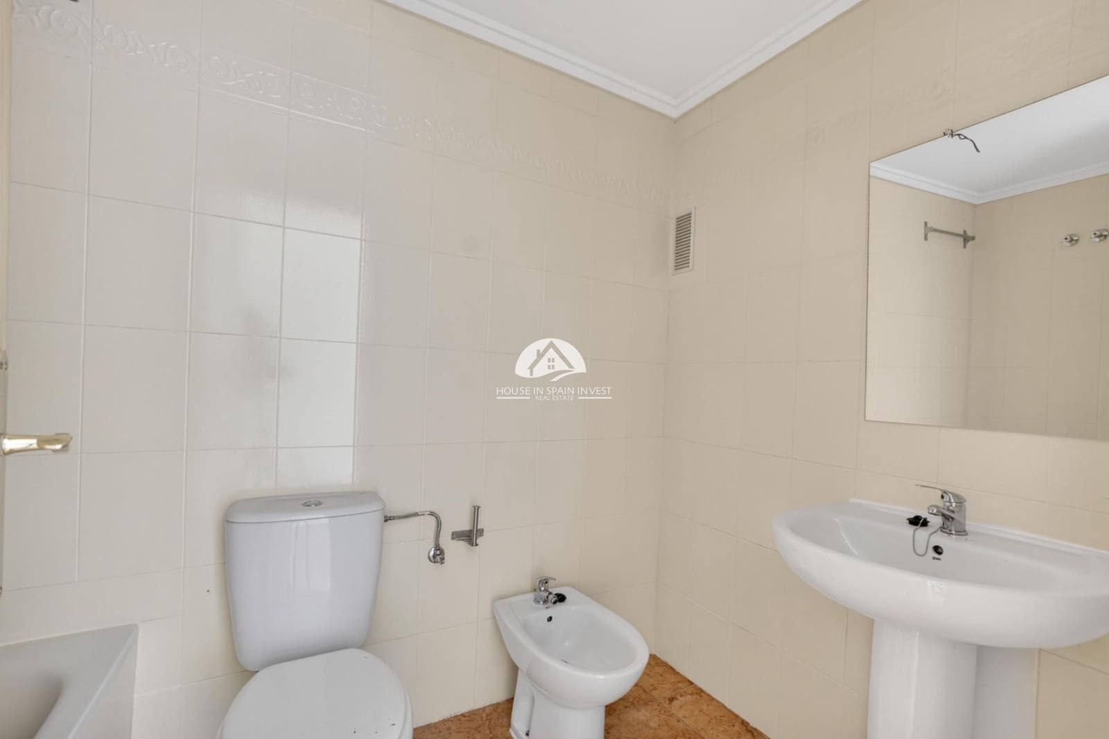 2 chambre Appartement à vendre à Torrevieja avec piscine garage - 129 900 € (Ref: 9955577)