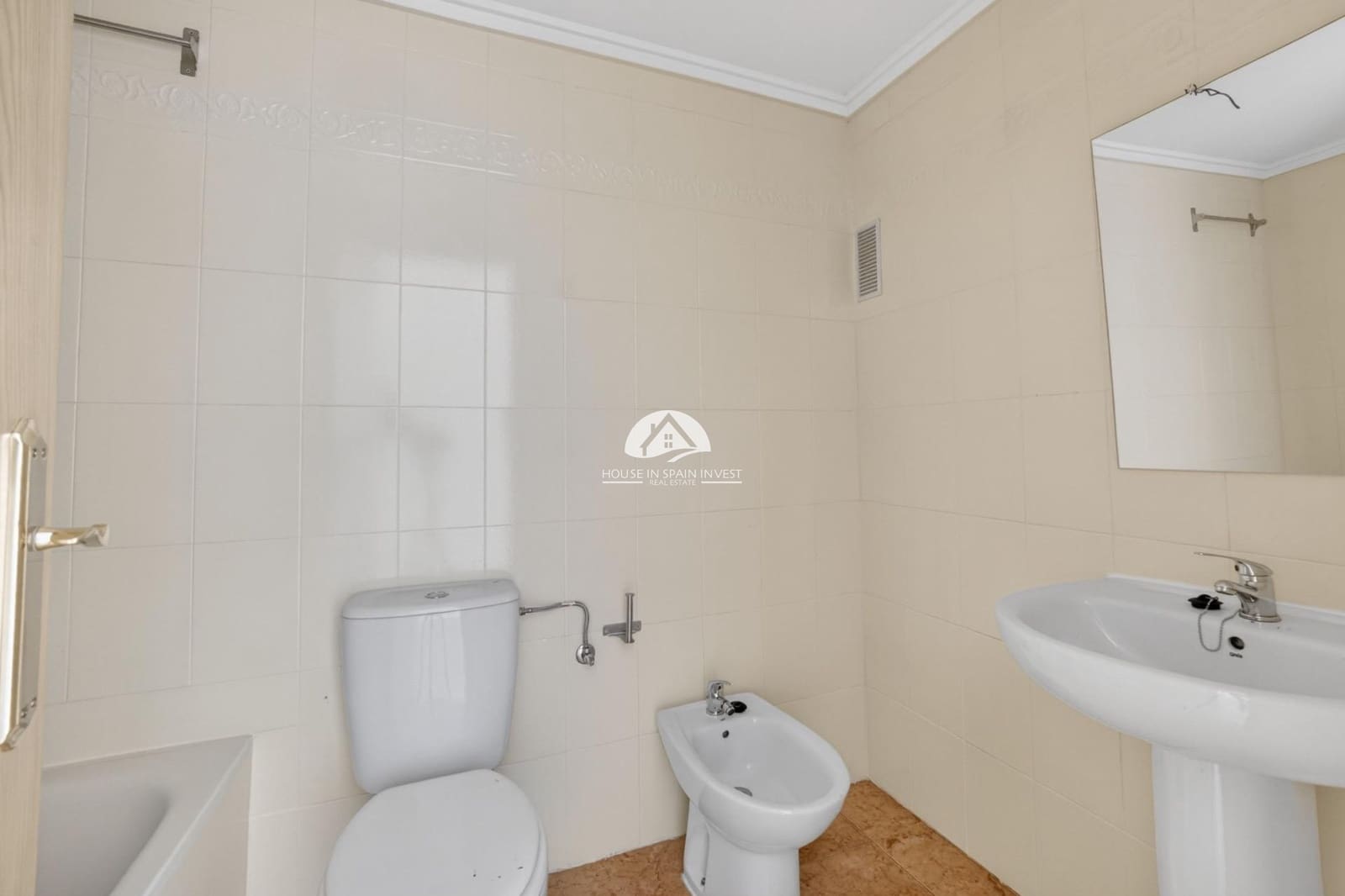 2 chambre Appartement à vendre à Torrevieja avec piscine garage - 129 900 € (Ref: 9955577)
