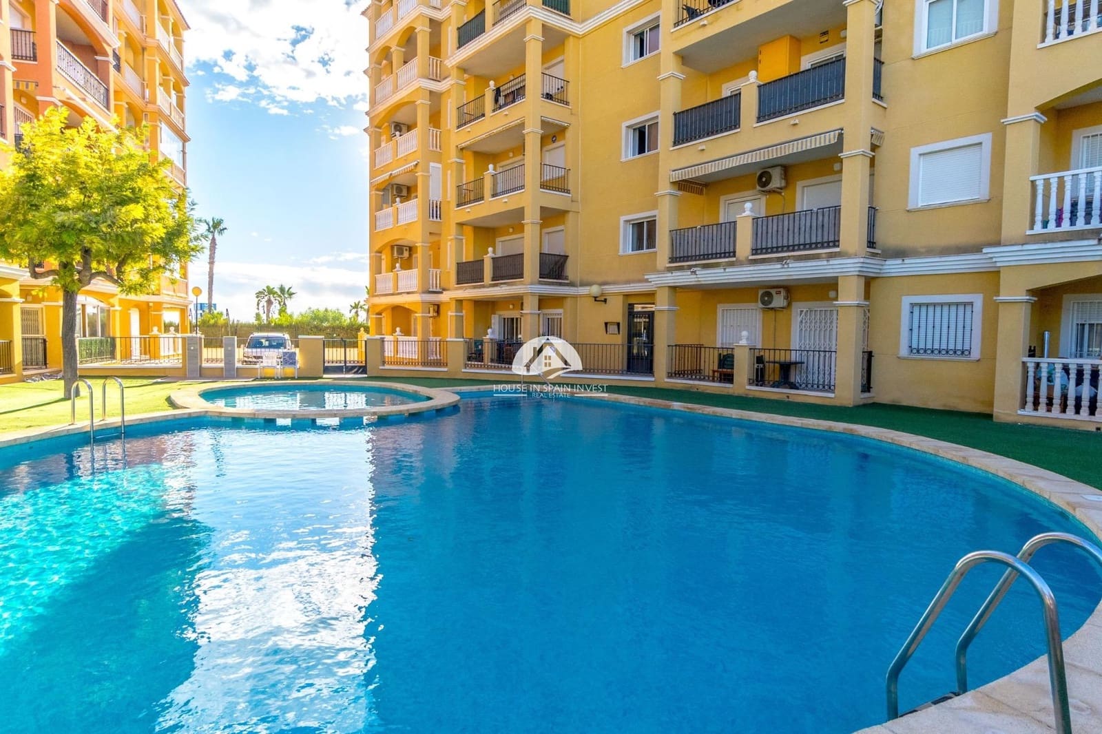 2 chambre Penthouse à vendre à Torrevieja avec piscine - 199 000 € (Ref: 9955580)