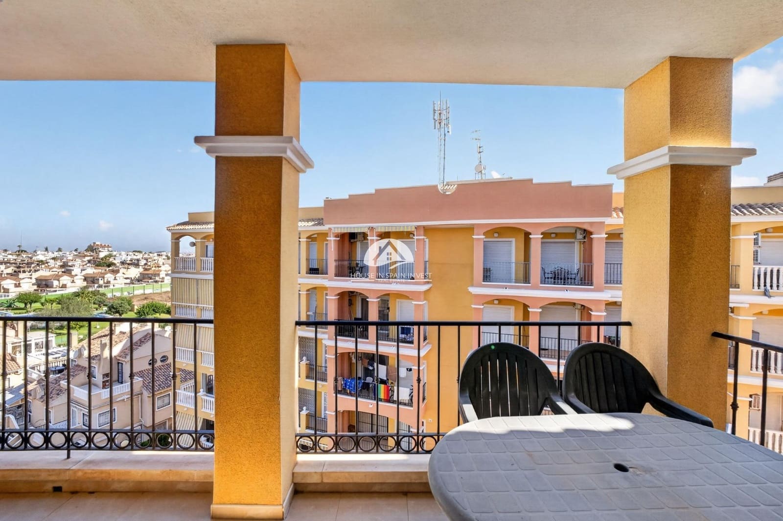 2 chambre Penthouse à vendre à Torrevieja avec piscine - 199 000 € (Ref: 9955580)