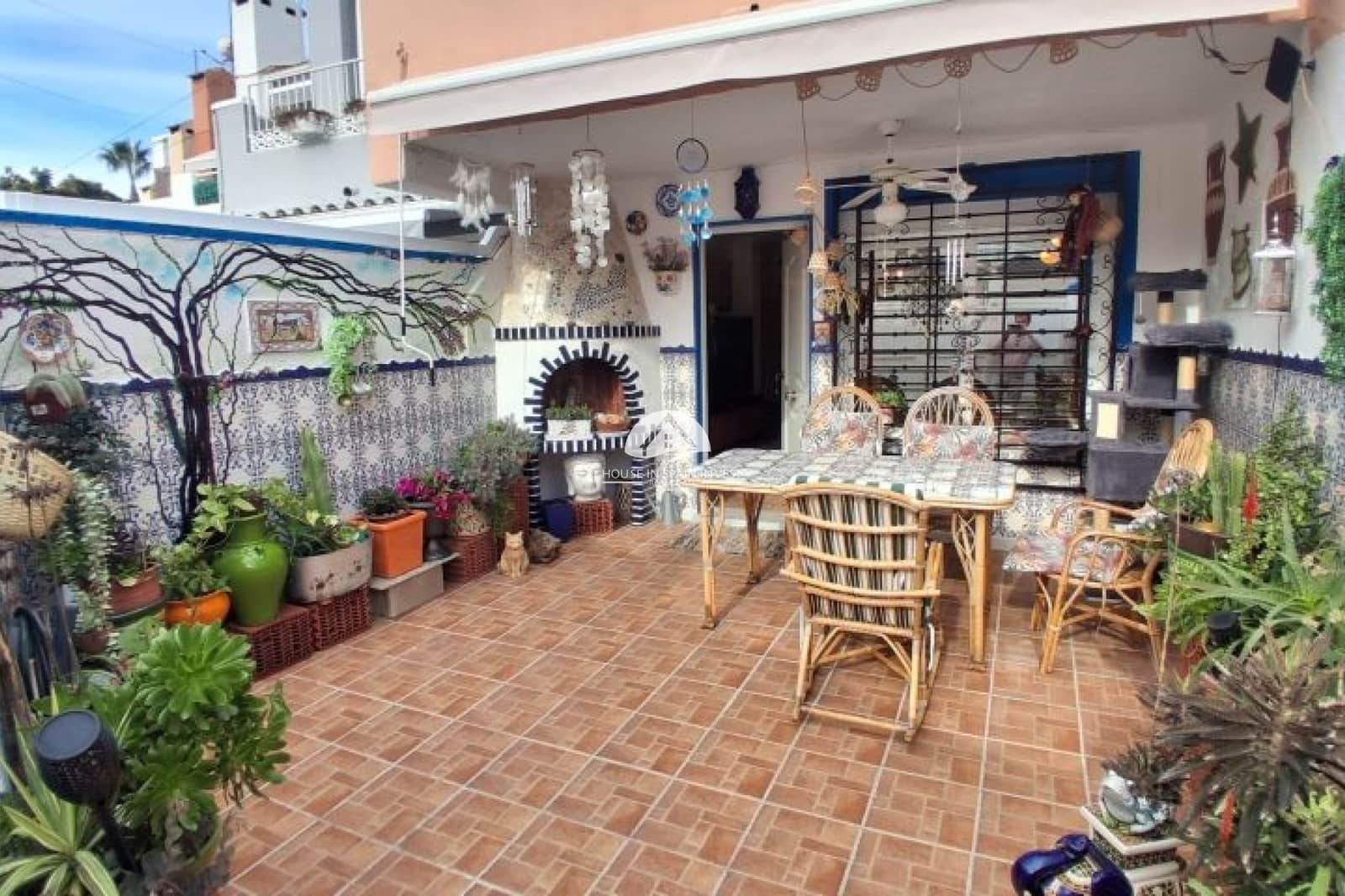 2 soverom Hus til salgs i Torrevieja - € 199 995 (Ref: 9955582)