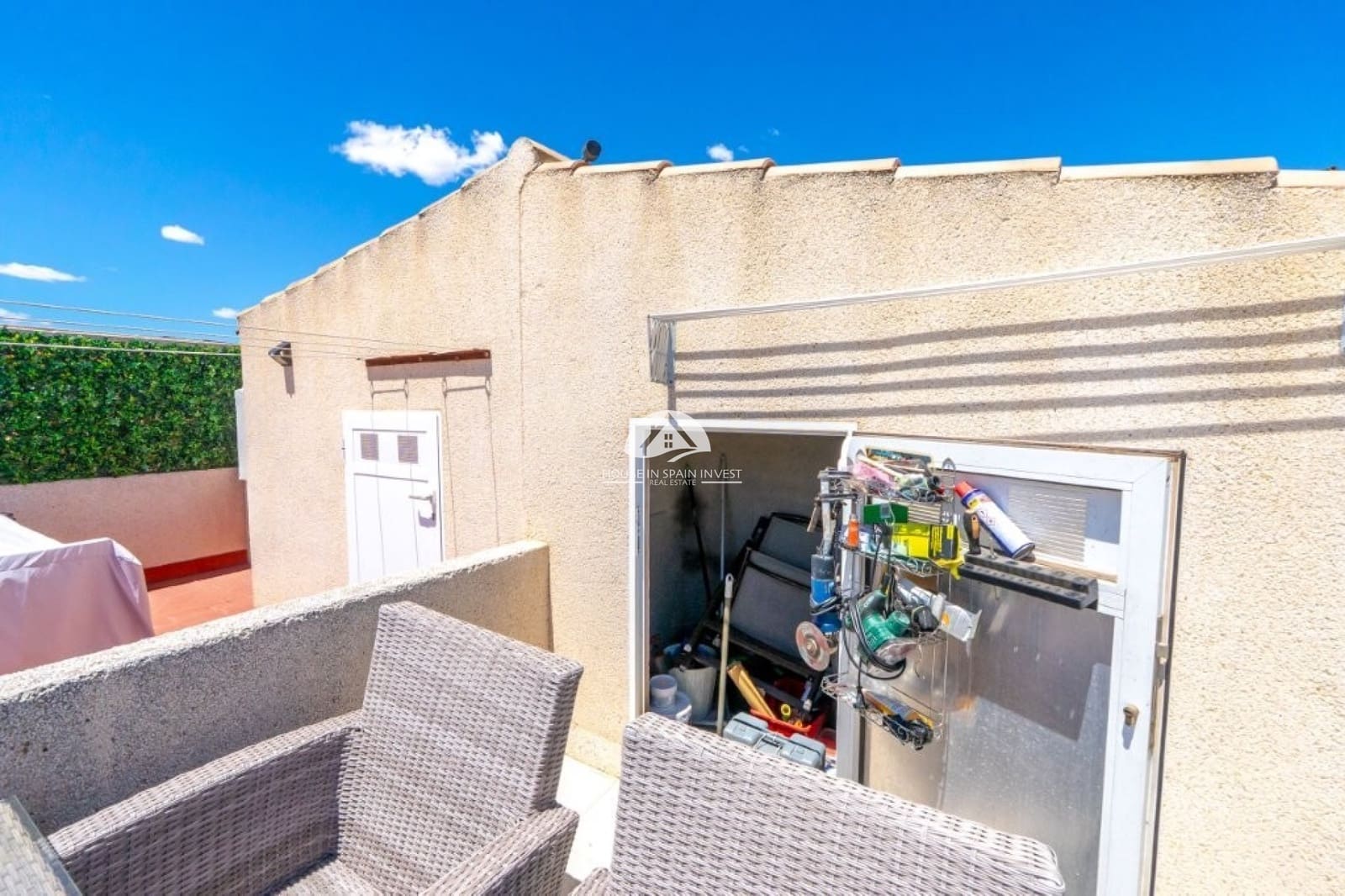 2 makuuhuone Omakotitalo myytävänä paikassa Torrevieja mukana uima-altaan - 199 000 € (Ref: 9955585)