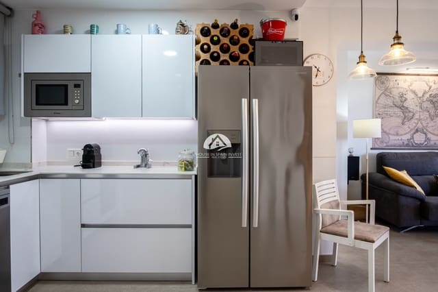 Apartamento de 2 habitaciones en Punta Prima, Orihuela en venta - 284.900 € (Ref: 9955592)