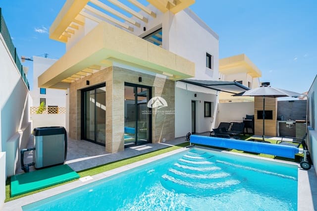 Chalet de 3 habitaciones en Los Montesinos en venta con piscina - 420.000 € (Ref: 9955593)