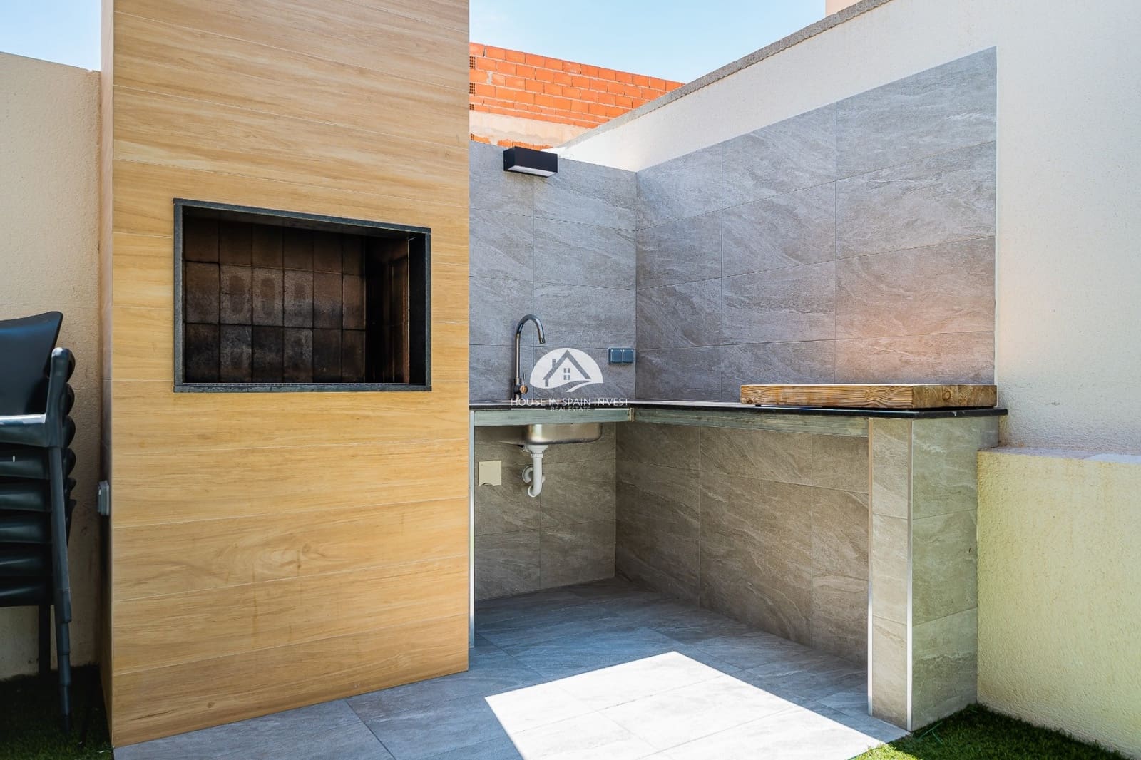 Chalet de 3 habitaciones en Los Montesinos en venta con piscina - 420.000 € (Ref: 9955593)