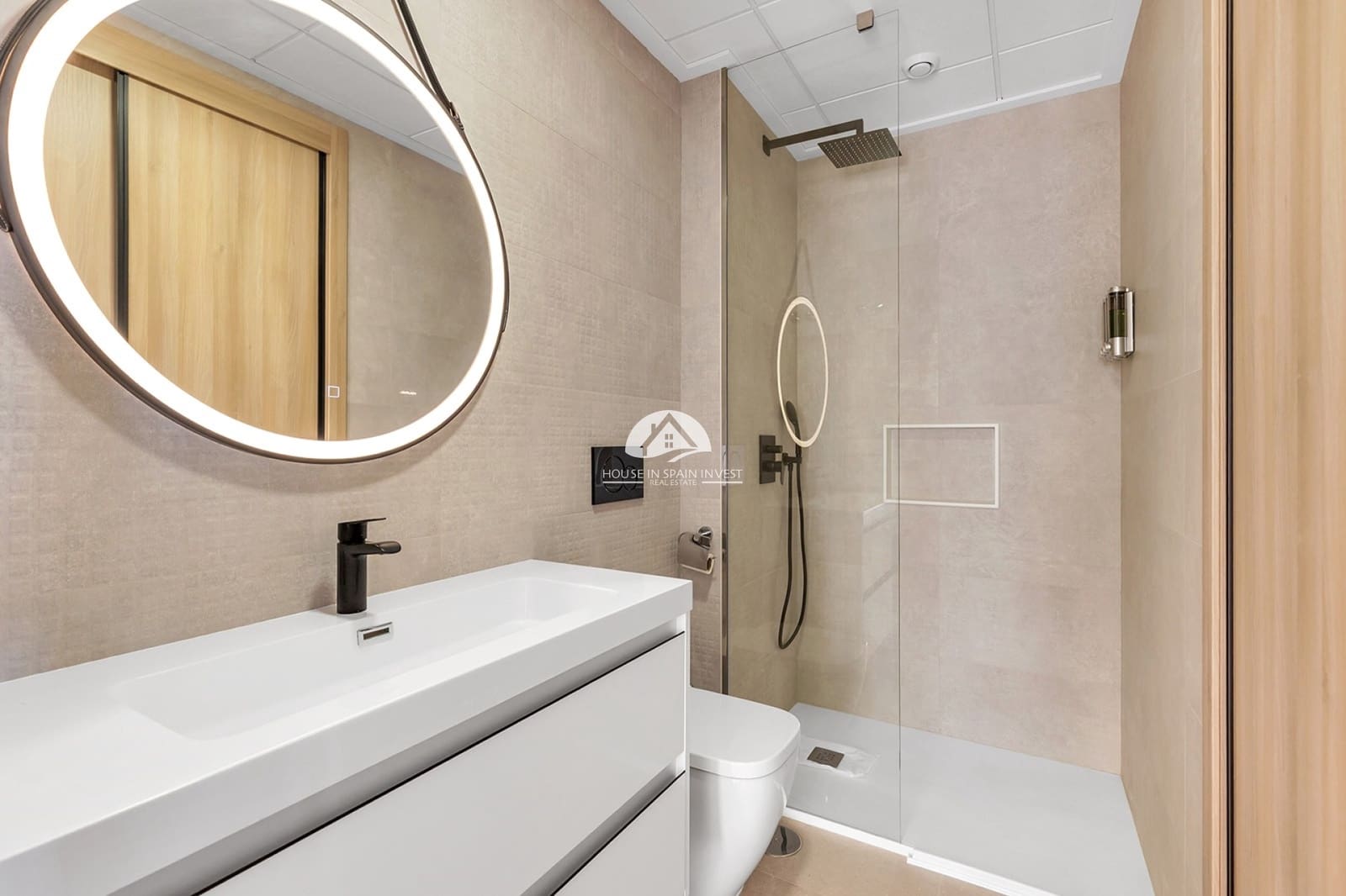 3 quarto Apartamento para venda em Guardamar del Segura com piscina garagem - 299 900 € (Ref: 9955599)
