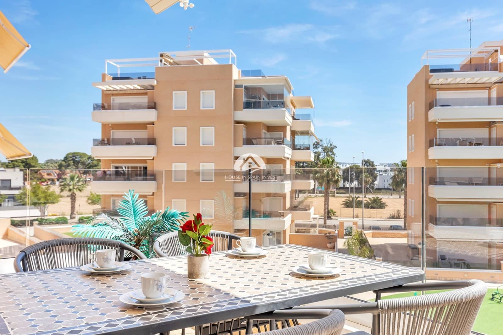 3 quarto Apartamento para venda em Guardamar del Segura com piscina garagem - 299 900 € (Ref: 9955599)